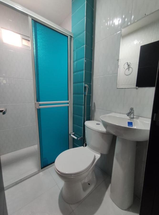 Apartahotel Eden Ковеньяс Экстерьер фото